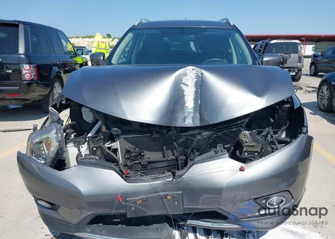 2016 Nissan Rogue S/Sl/Sv z USA, uszkodzony, nr VIN 5N1AT2MVXGC821561